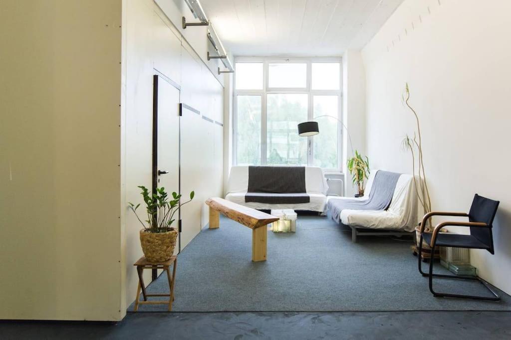 Апартаменты 200Qm Loft For Friends And Family - On The Spree! Берлин Экстерьер фото